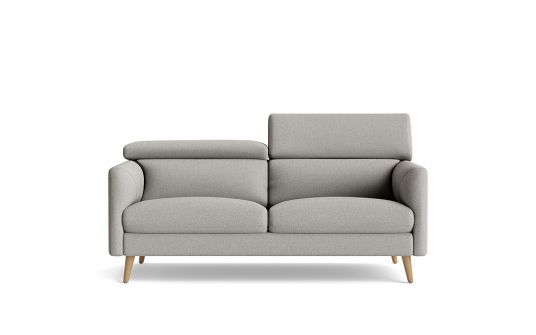 Nakeeta 2.5 seat with adjustable headrests