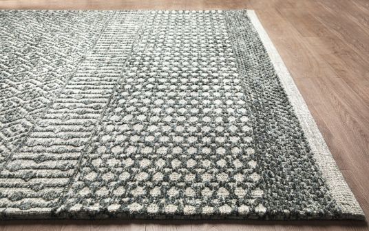 Milton Silver Rug